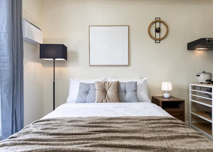 Furnished In It Park With Wifi, Netflix And Pool Access アパート *
